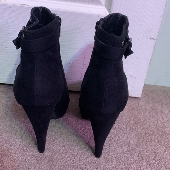 Rue 21 Black Open Toe Studded Heeled Ankle Boots - Picture 5 of 11